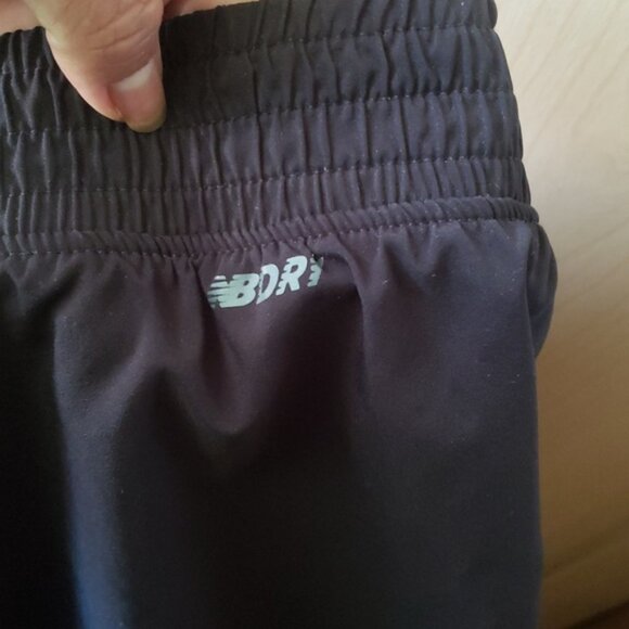New Balan e Bla k Athleti  Shorts with White Trim Small - Picture 5 of 5